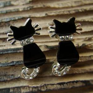 Women's Kitty Cat Earrings Black Onyx..