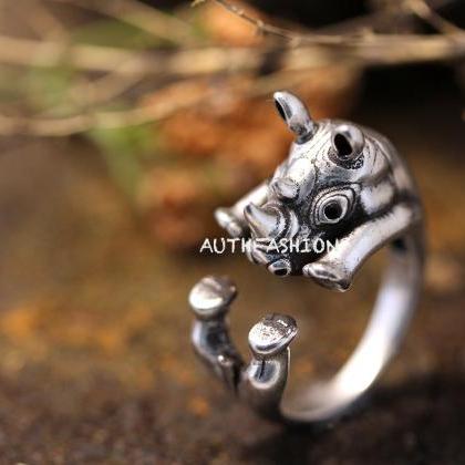 Adjustable Retro Rhino Ring Animal Antique Silver..