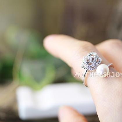 Crystal Rose Flower Pearl Ring Adjustable Ring..
