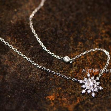 Snowflake Pendant Necklace Ice Snow Frozen Gift..