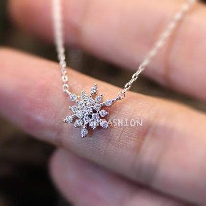Snowflake Pendant Necklace Ice Snow Frozen Gift..