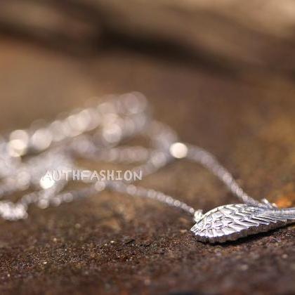 Sterling Silver Angel Wing Pendant Necklace..